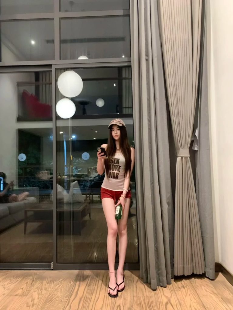 城市生活人物配图